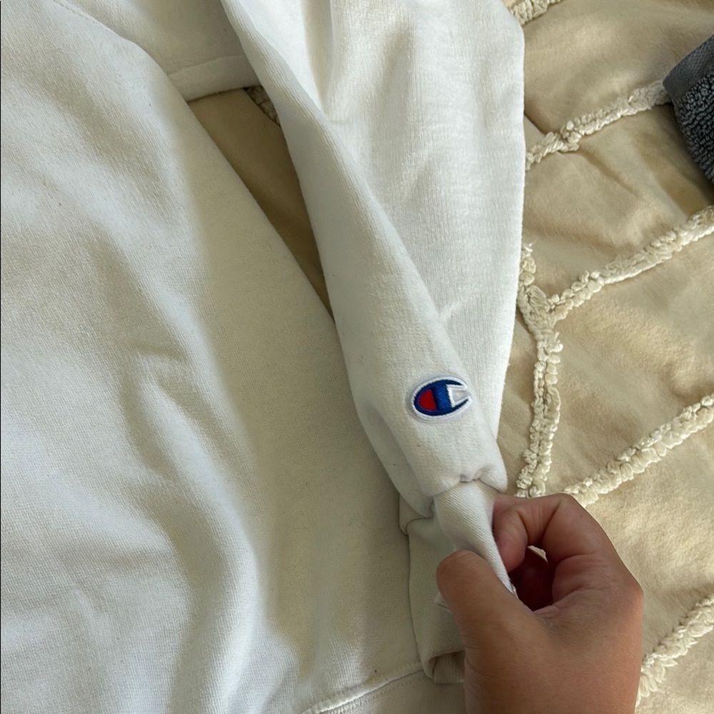 Champion White Crewneck Volleyball Sweater - Picture 4 of 7